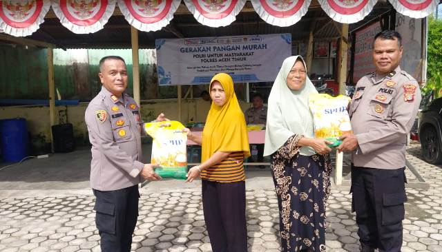 Polsek di Jajaran Polres Aceh Timur Gelar GPM Dengan Menjual Beras SPHP Kepada Masyarakat