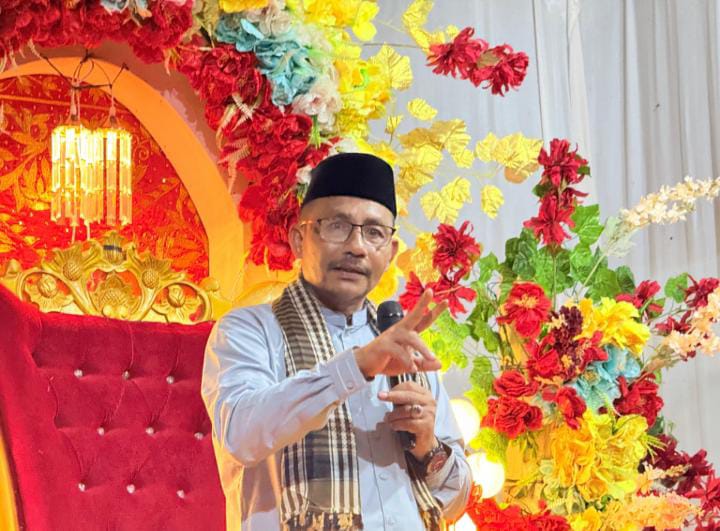 Haji Uma Hadiri dan Berikan Ceramah Maulid Nabi di Aceh Utara