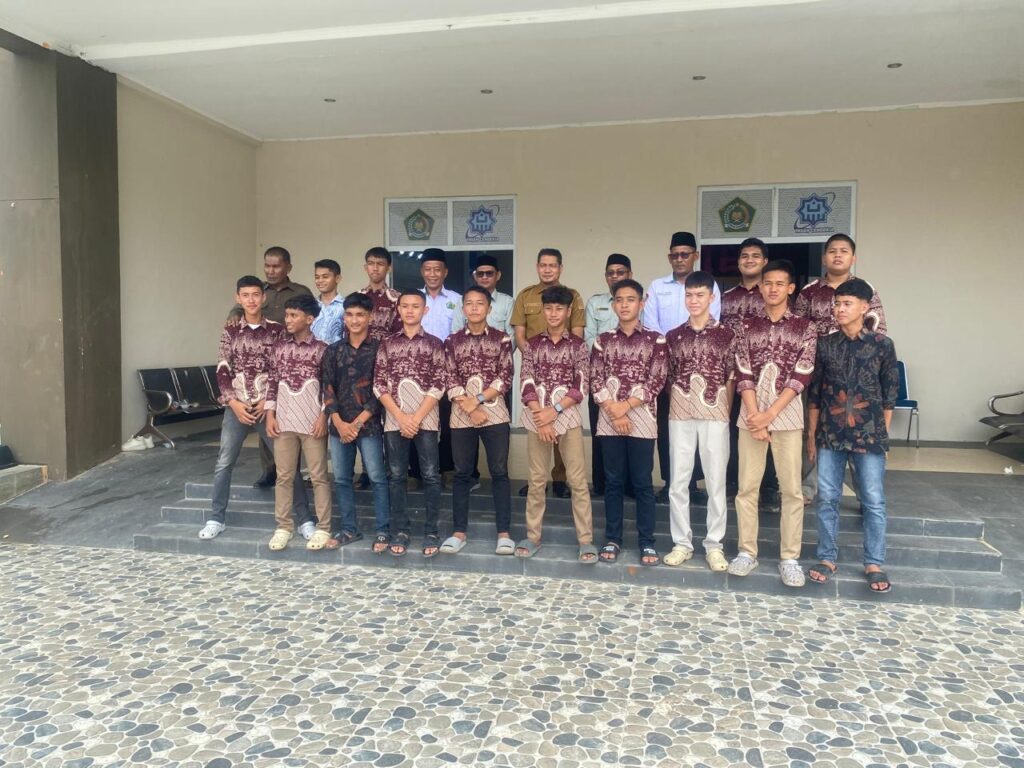 Kehadiran Wabup di MAN IC, Memberikan Semangat Bagi Pelajar dan Dewan Guru.