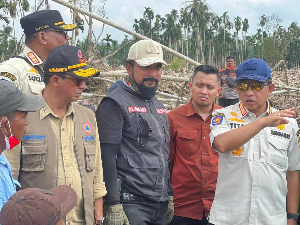 Tinjau Dampak Banjir di Sah Raja, Mendagri Akui Banjir Landa Aceh Timur sangat Dahsyat