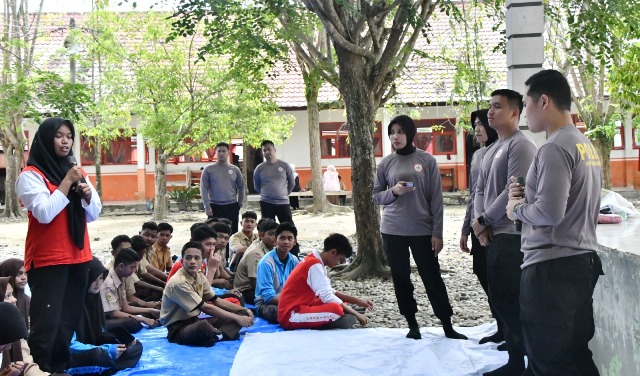 Mahasiswa STIK Lemdiklat Polri Angkatan 83 WPS Gelar Trauma Healing di SMA Negeri 1 Peureulak