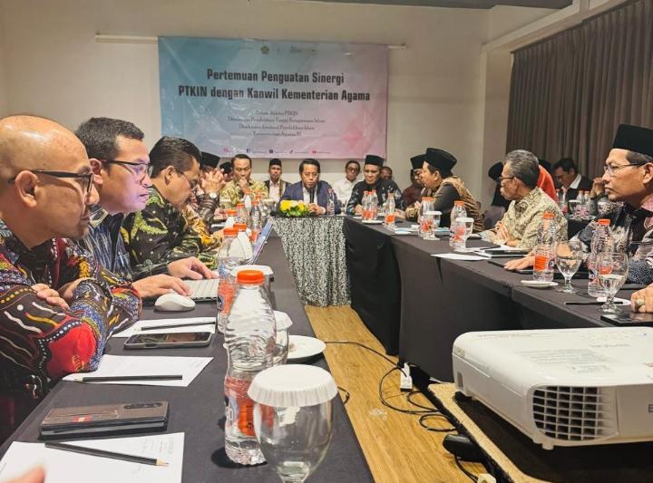 Perkuat Kolaborasi, Rektor IAIN Langsa Hadiri Pertemuan Sinergi PTKIN dan Kanwil Kemenag di Jakarta