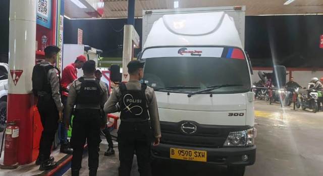 Patroli Presisi Satsamapta Polres Aceh Timur Menyisir Malam, Warga Pun Nyaman