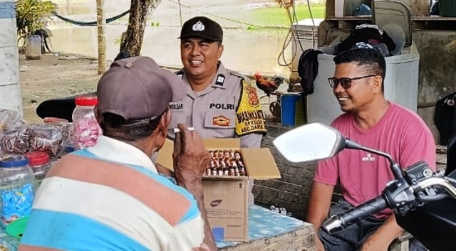 Sambang Desa, Cara Bhabinkamtibmas Darul Ihsan Perkuat Komunikasi dengan Warga