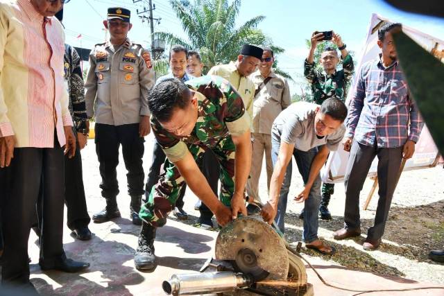 Komitmen Polsek Peureulak Barat Jaga Kenyamanan Warga, Puluhan Knalpot Brong Dimusnahkan