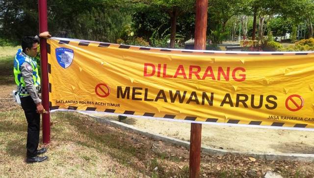 Polantas Aceh Timur Perkuat Edukasi Keselamatan di Jalur Rawan Kecelakaan