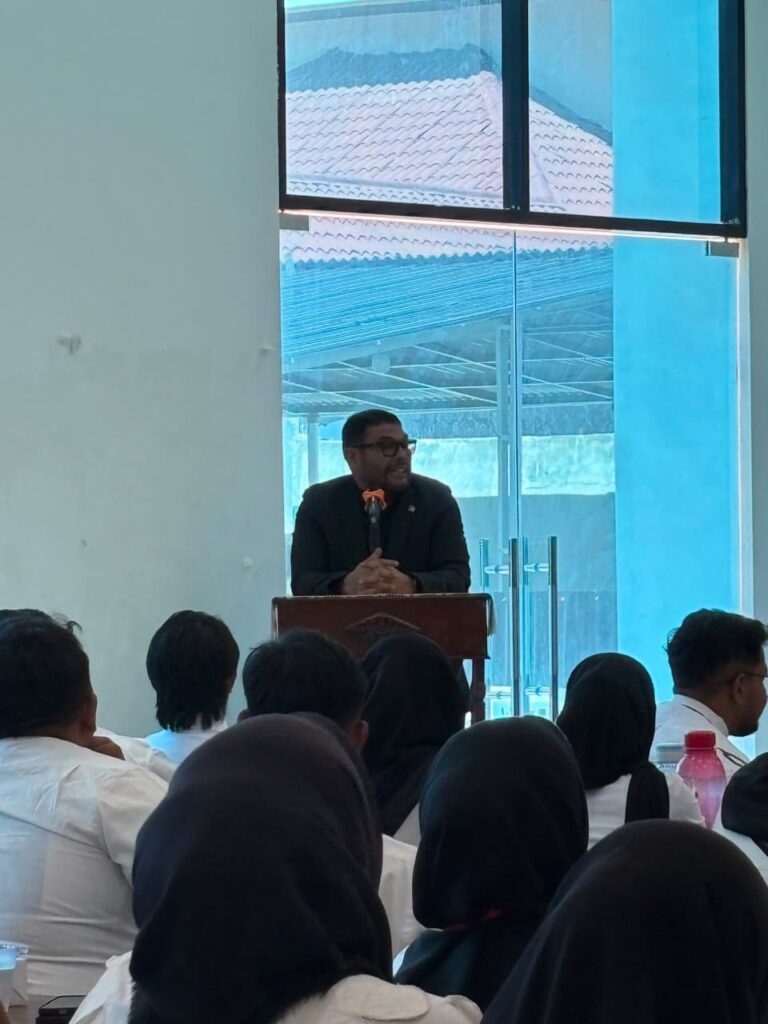 Nasir Djamil Buka Pendidikan Advokat IKADIN, Tekankan Kebenaran, Etika, dan Keadilan