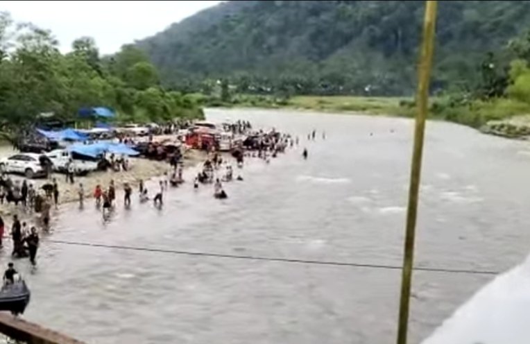 Debit Air Sungai Lokop Meningkat, Warga Di hilir Diminta Tingkatkan Kewaspadaan