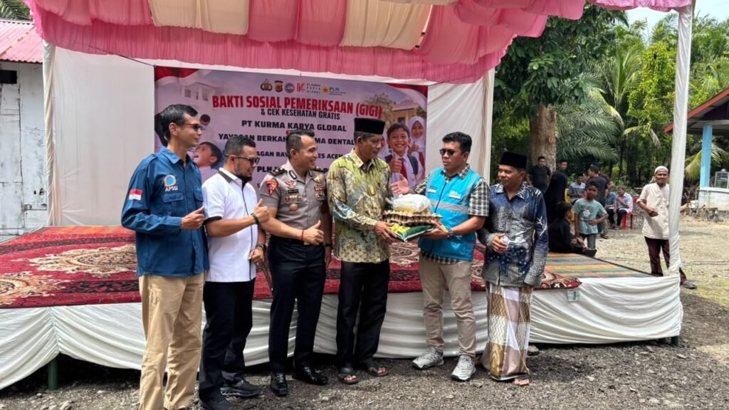 Didukung Pemda, Kapolres Nagan Raya, Kapolres Aceh Barat Kegiatan Bakti Sosial PT. Kurma Karya Global berlangsung sukses