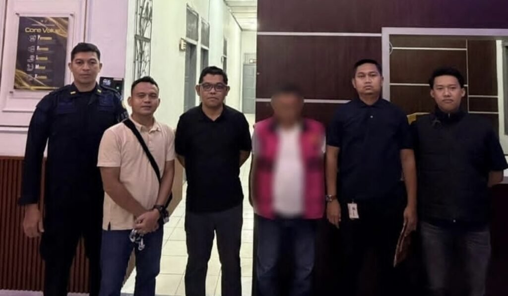 Kejari Aceh Timur Tangkap Buronan Korupsi Aset PT KAI di Binjai, Divonis 6 Tahun Penjara